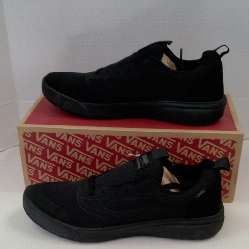 Ultrarange Rapidwell Vans Men's All-Black Sneakers